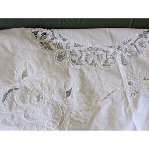 Vintage Battenberg table cloth 64x96" AS IS + napkins, Tape Lace Bridal - Picture 6 of 10
